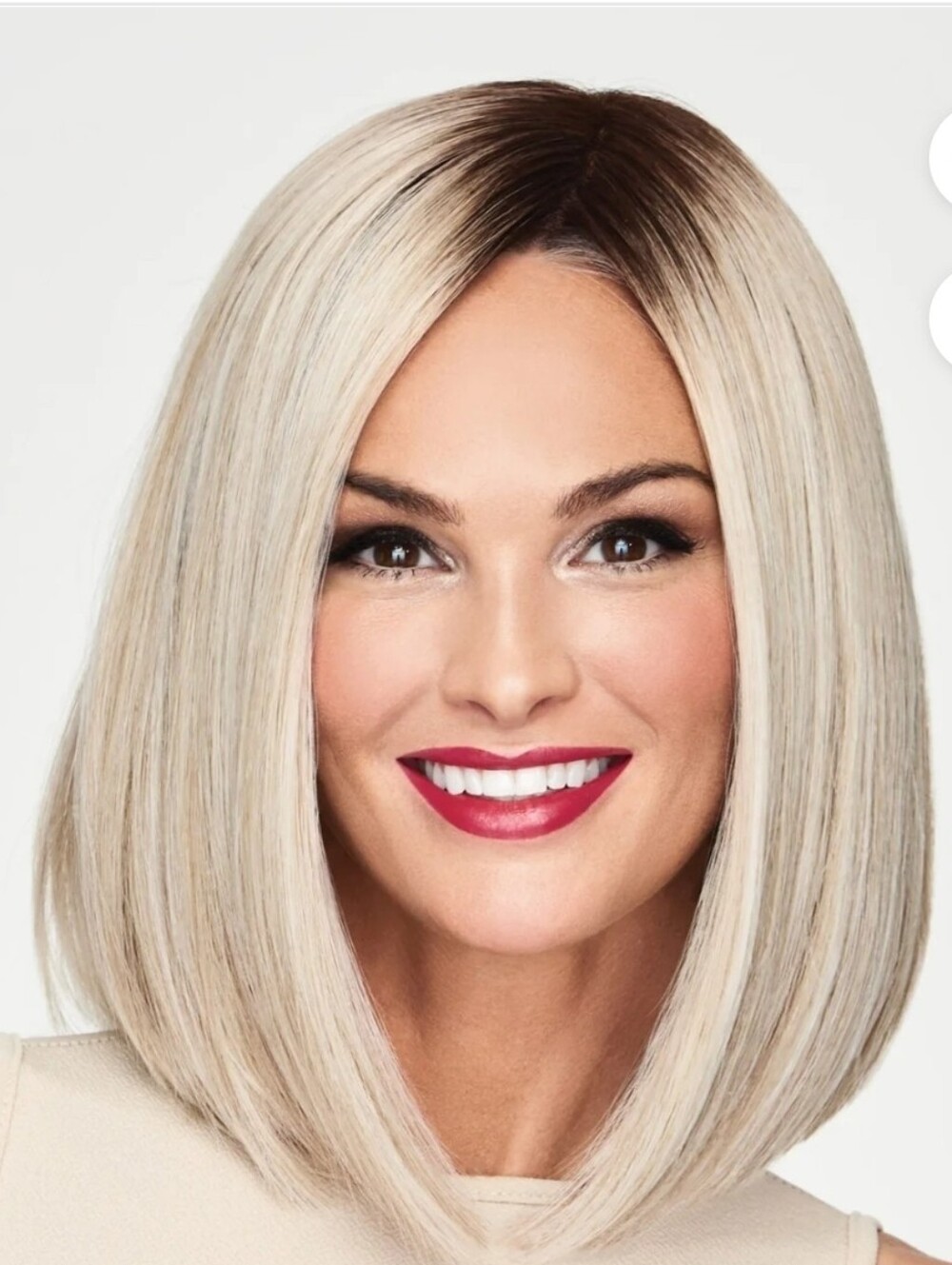NEW IN BOX Raquel Welsh Current Events Wig In SHADED ICED LATTE MACCHIATO